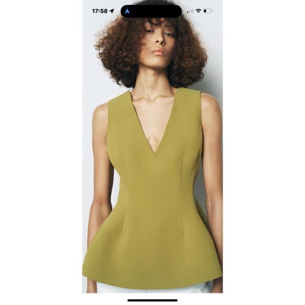 Zara peplum Green sleeveless top Blouse size small